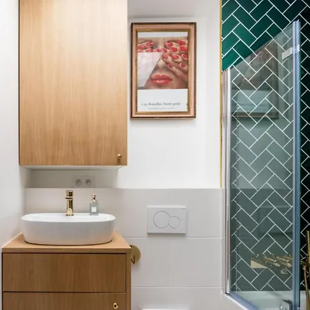 Modern And Design Studio Close Sacre Coeur Apartment Paris